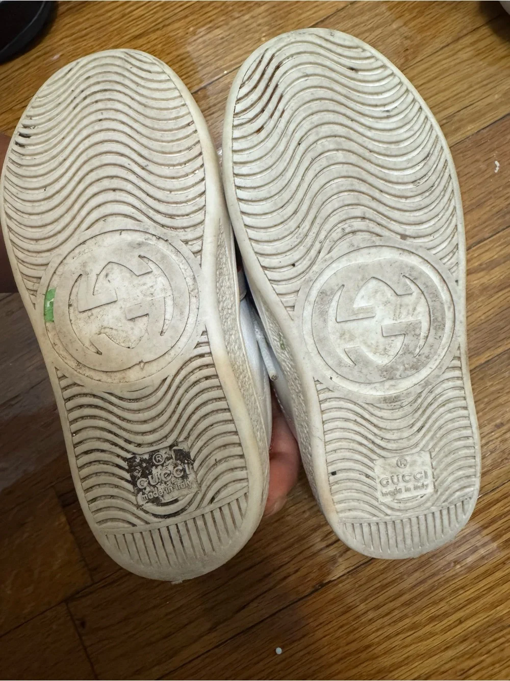 Gucci White Kids Sneakers with Red and Black Logo Band